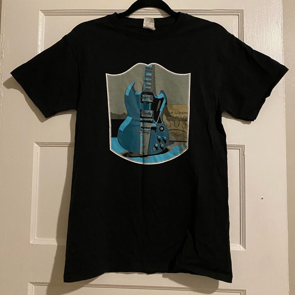 NWOT Gibson Guitar SOS World Tour 2021 Black T Shirt